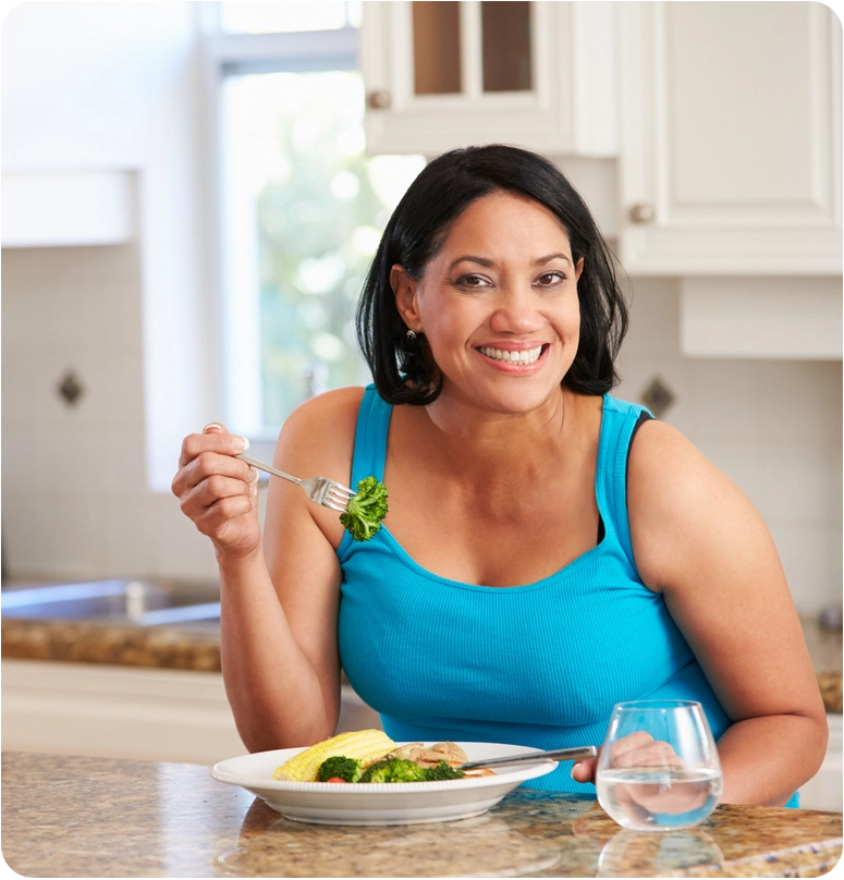 Woman eating healthy | PearMD